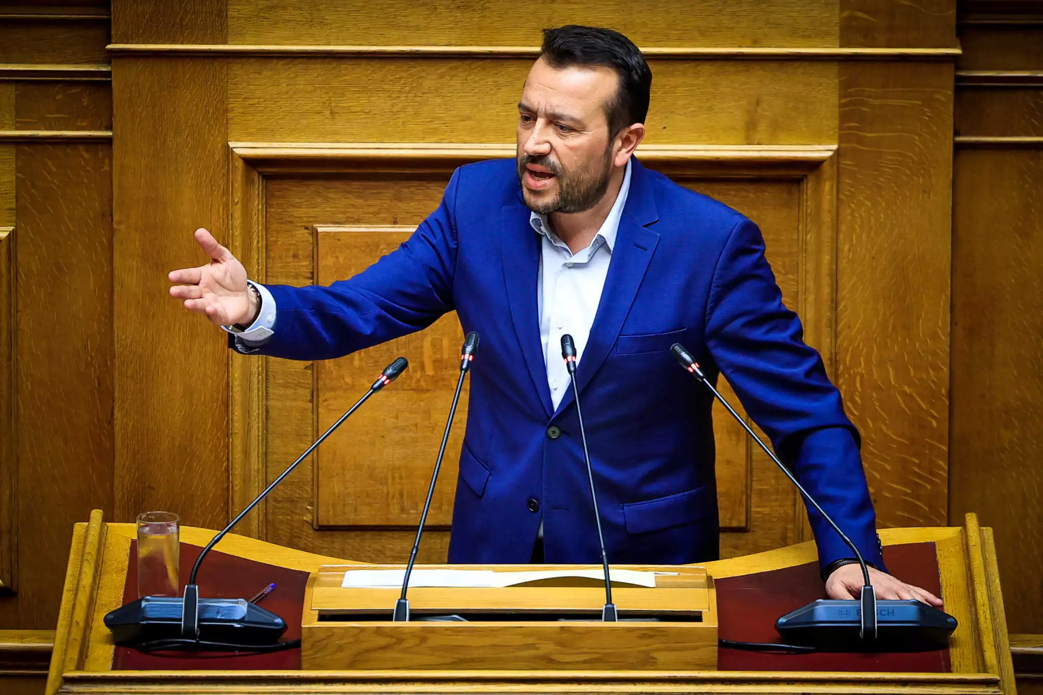 Νίκος Παππάς: «Υπήρξε συνεννόηση, δεν έγιναν αιφνιδιαστικά τηλεφωνήματα» απαντά μετά την ανακοίνωση ΠΑΣΟΚ για «φαντασιώσεις»