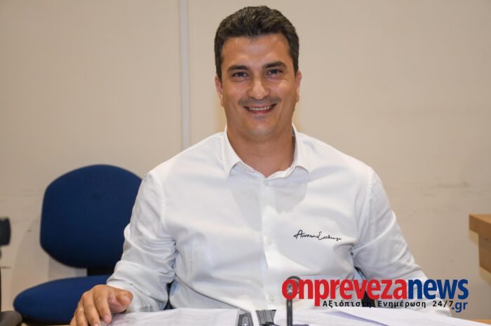 Ο Βαγγέλης Κωνσταντής ο πρώτος εν ενεργεία αστυνομικός που γίνεται πρόεδρος Δημοτικού Συμβουλίου στον Δήμο